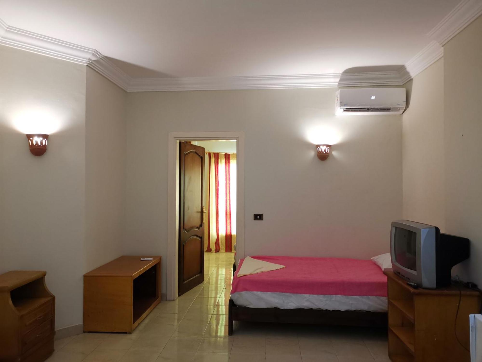 Golden Rose Hotel Hurghada Bilik gambar
